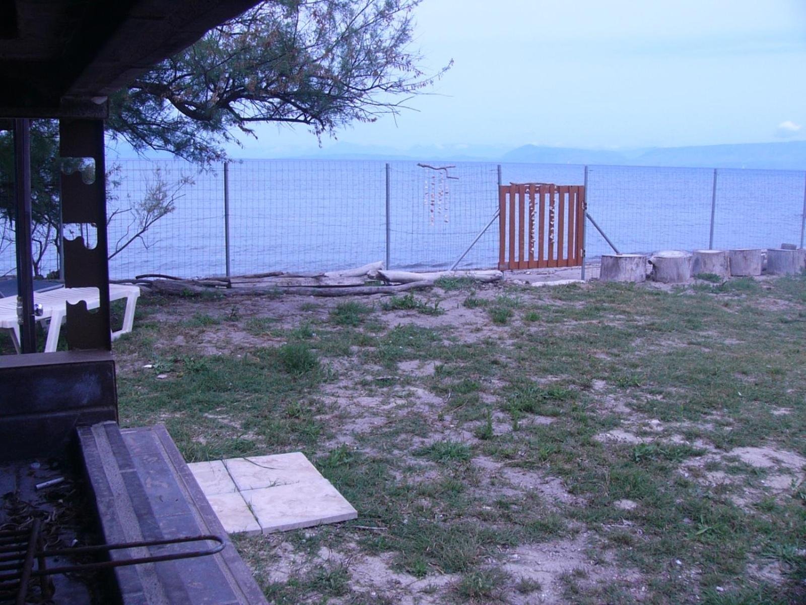 Vasilikis Sea House Villa Lefkimmi  Exterior photo